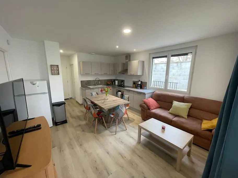 Appartement T3 Avec Jardin Et Veranda Saint-Priest
